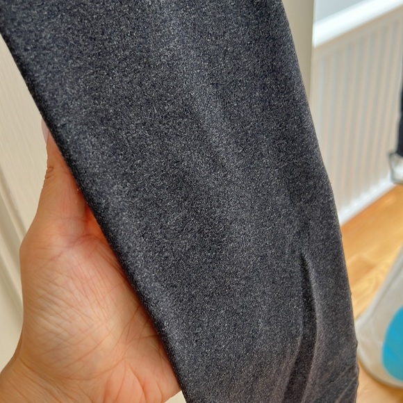 Lululemon heather grey fold over waist leggings 6 - Picture 3 of 7